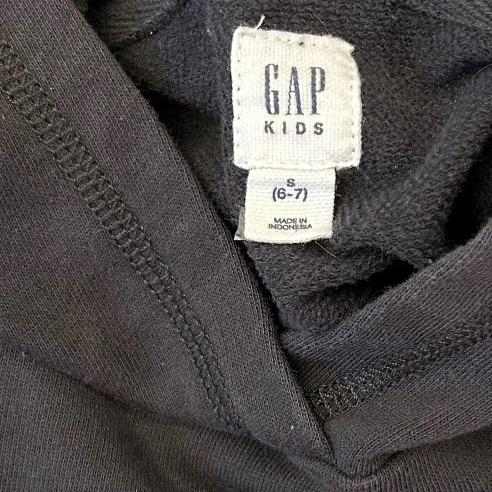 GAP Kids Sequin Planet Cropped Hoodie